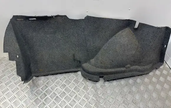 BMW 5 E34 Trunk/boot side trim panel 8138995 509711