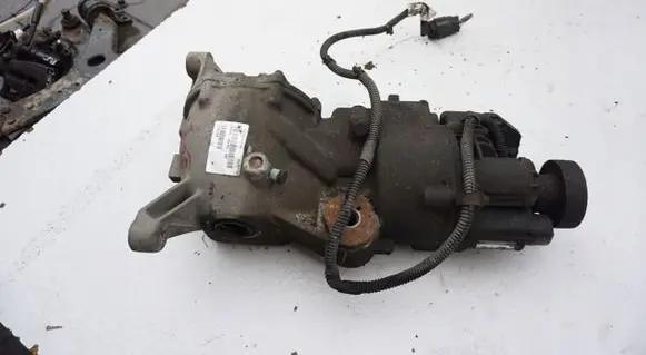 Ford Kuga I Rear differential 4N053