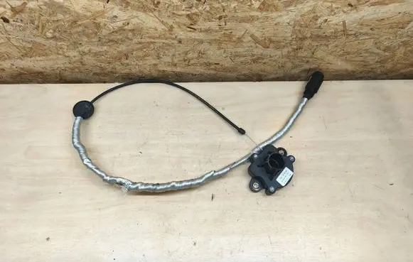 Porsche Cayenne (9Y0 9Y3) Gear shift cable linkage 4M1713035 4M1713035E