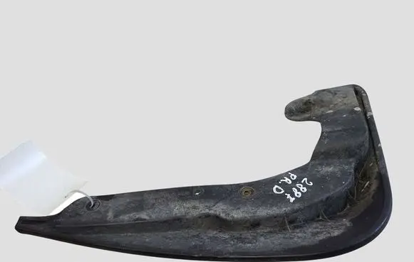 Skoda Yeti (5L) Front mudguard 5L0821174