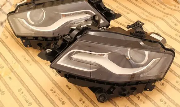 Audi A4 S4 B8 8K Headlights/headlamps set 8K0941003P 8K0941004P