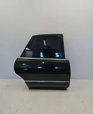Audi A8 S8 D2 4D Rear door