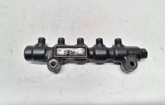 Ford Focus Fuel main line pipe 9654592680