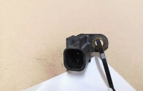 Ford Galaxy ABS rear brake sensor 3M5T2B372BC 10071161023
