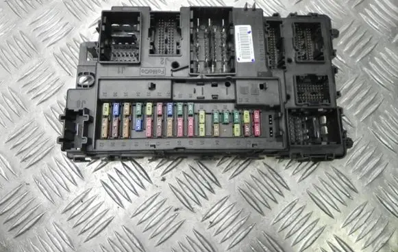 Ford Galaxy Comfort/convenience module GU5T15604