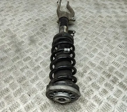 BMW 5 G30 G31 G38 Front shock absorber/damper 6866614