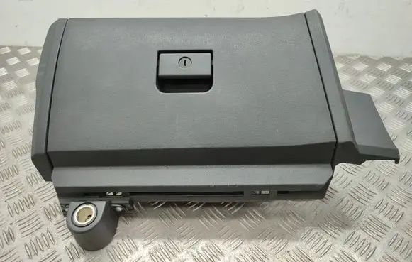 Nissan 370Z Glove box set 