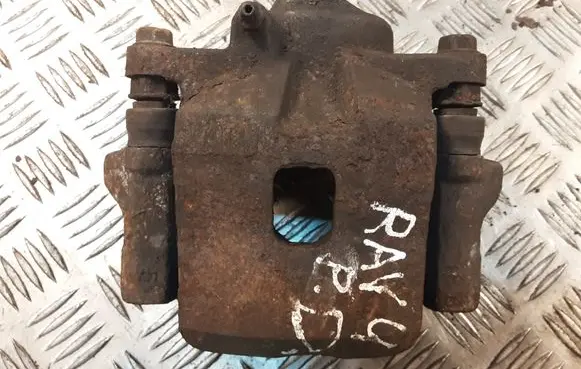Toyota RAV 4 (XA20) Front brake caliper