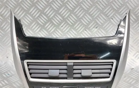 Mitsubishi Eclipse Cross Dash center air vent grill 2991678302
