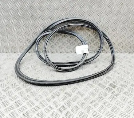 Audi Q3 F3 Trunk rubber seal (body) 83A827705A
