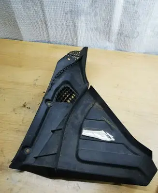 BMW 7 F01 F02 F03 F04 Wiper trim 6987601