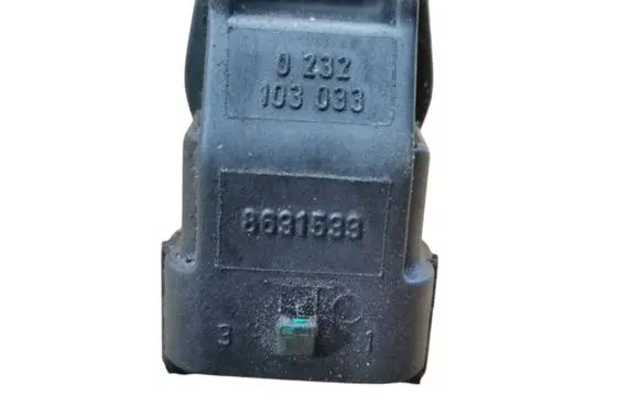 Volvo XC90 Camshaft position sensor 8631533 0232 103033