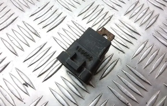 Chrysler Town & Country V Other relay 56007078