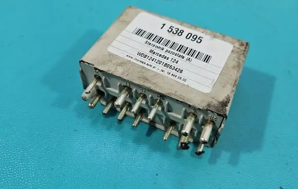 Mercedes-Benz E W124 Central body control module 5DK00542700 IMPRK1538095