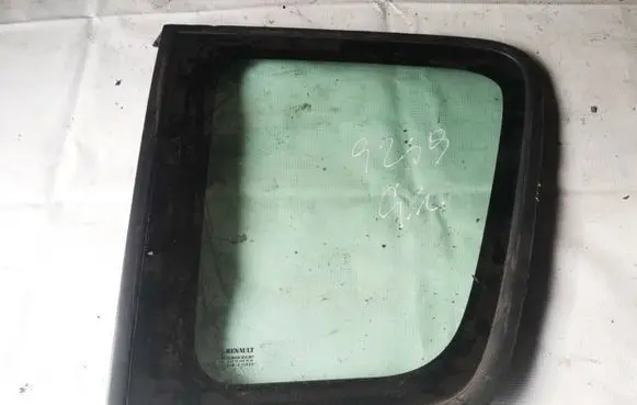 Renault Espace - Grand espace IV Rear side window as2