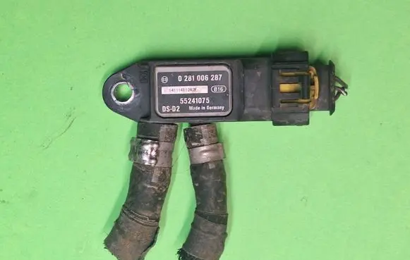 Exhaust gas pressure sensor
