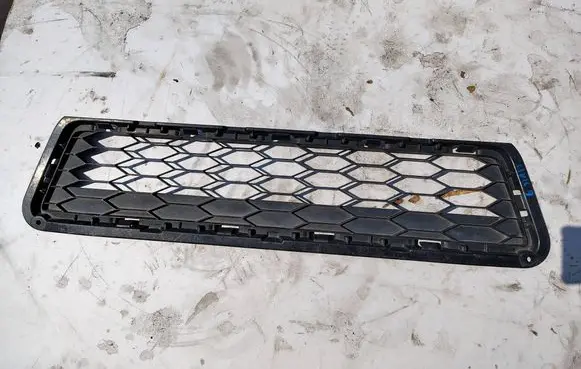 Honda Civic IX Front bumper lower grill 71103TV0