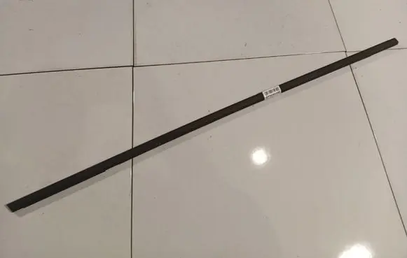 Citroen C5 Front door glass trim molding
