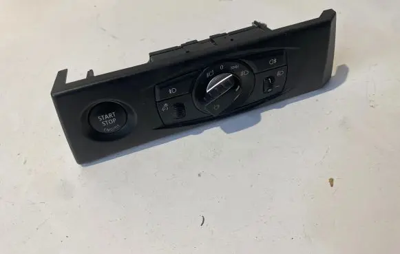 BMW 5 E60 E61 Light switch 6988555 33295101 500708102