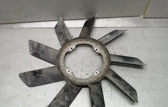 BMW 3 E30 Fan impeller 1719175