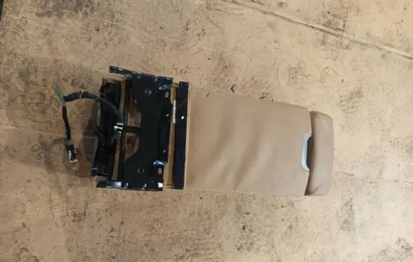 BMW 7 E65 E66 Rear seat armrest 52548 BM1329