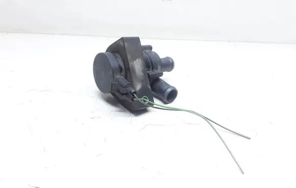 Volvo V40 Electric auxiliary coolant/water pump 30950000