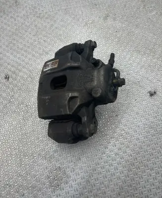 Hyundai Tucson TL Front brake caliper 