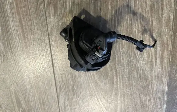 BMW 2 F44 Water pump 9470972