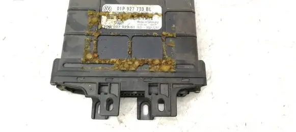 Volkswagen Transporter - Caravelle T4 Gearbox control unit/module 01P927733BL PS010747 5DG00792301