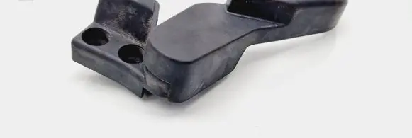 Volkswagen PASSAT B5.5 Engine bonnet (hood) release handle 3B1823533