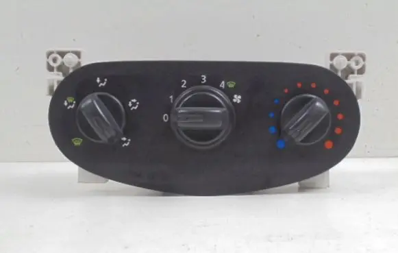 Dacia Sandero Air conditioning/heating control unit N106276R