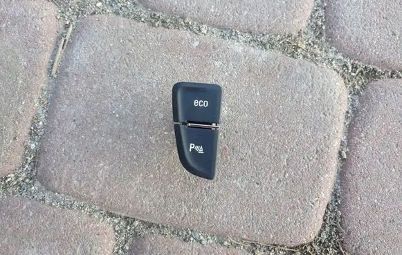Opel Zafira C Multifunctional control switch/knob 39092911