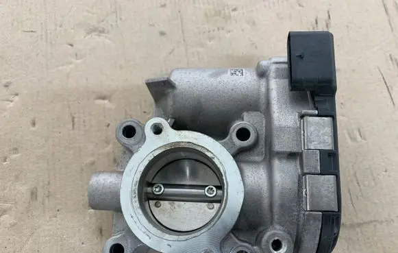 Mercedes-Benz Citan W415 Throttle valve