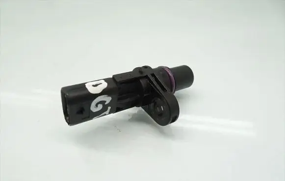 Volkswagen Golf SportWagen Crankshaft position sensor 04L907601C