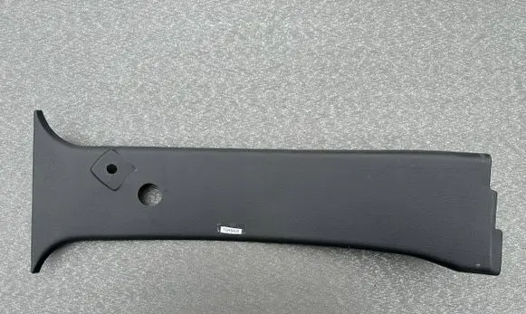 Nissan Terrano (B) pillar trim (top) 7691483G00