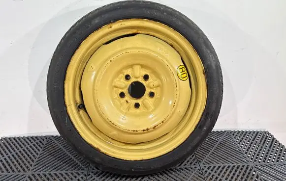 Toyota Prius (XW20) R16 spare wheel 
