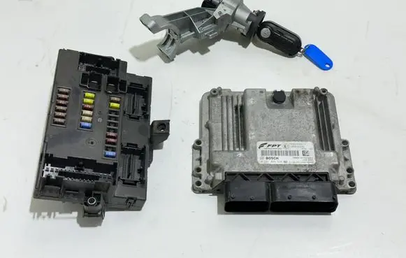 Iveco Daily 6th gen Engine ECU kit and lock set 0281035648 5802338412 5802805102