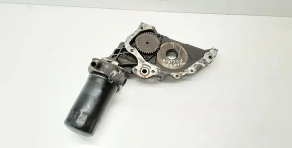KIA Sportage Oil filter mounting bracket