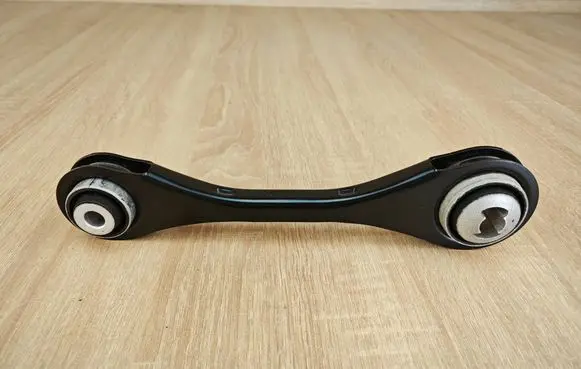 BMW 4 G22 G23 G24 G26 Rear upper control arm/wishbone 6878633