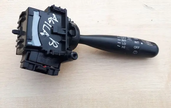 Opel Agila B Wiper control stalk 4711067