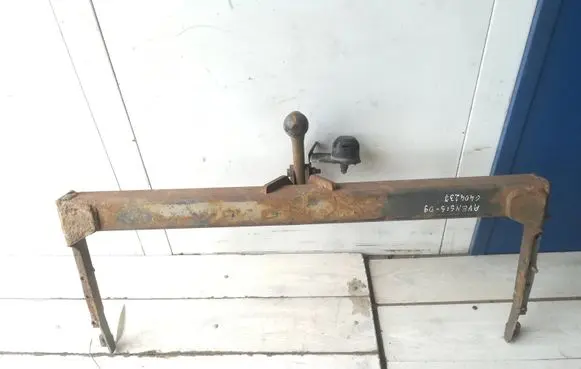 Toyota Avensis T250 Detachable towbar 