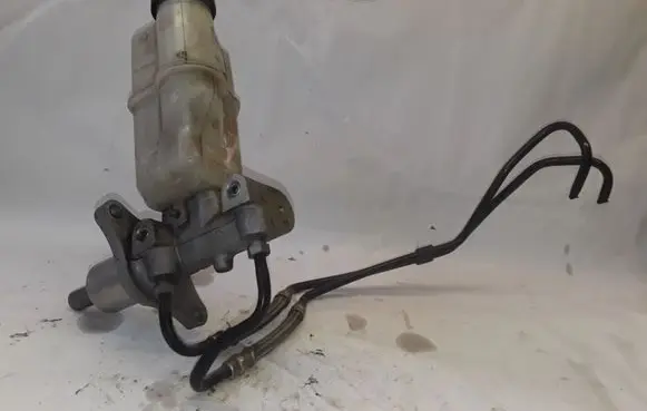 Citroen C5 Master brake cylinder 9646980980 03350885131 NOTCODE