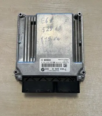 BMW 5 E60 E61 Engine control unit/module 8509034 0281016638 170108045