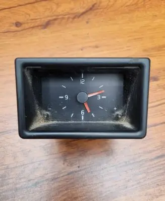 Volvo 460 Clock 466686