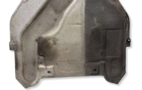Audi A4 S4 B9 Other under body part 8K0825209