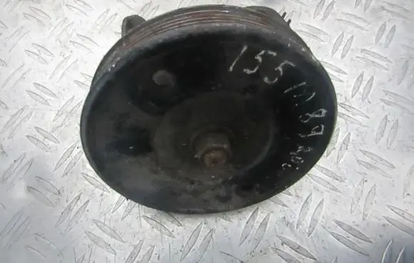 Mazda 626 Power steering pump g21132600d