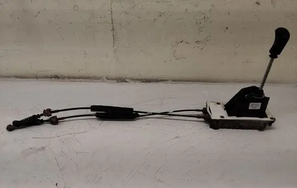 Renault Megane II Gear shifter/selector 8200105010
