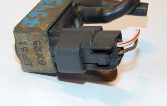 Mazda 5 Vacuum valve BP5118741A