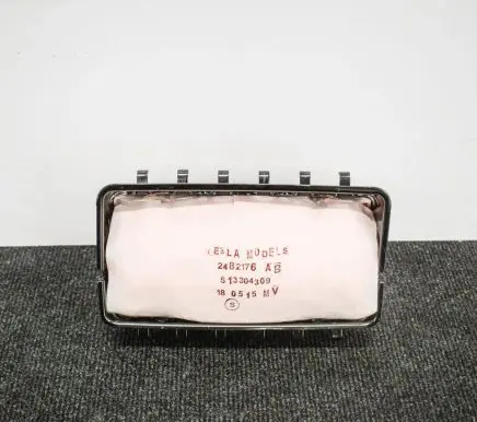 Tesla Model S Passenger airbag 102250700A
