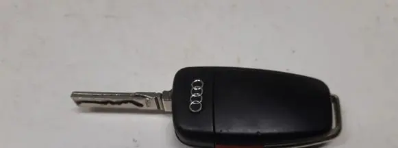 Audi A6 S6 C6 4F Ignition key/card 4F0837220A